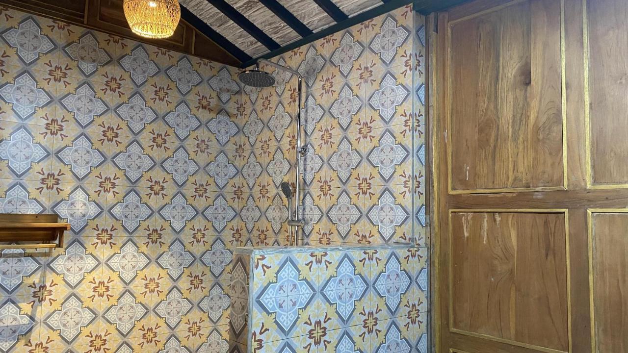 Villa Telaga Wana Sukawati エクステリア 写真