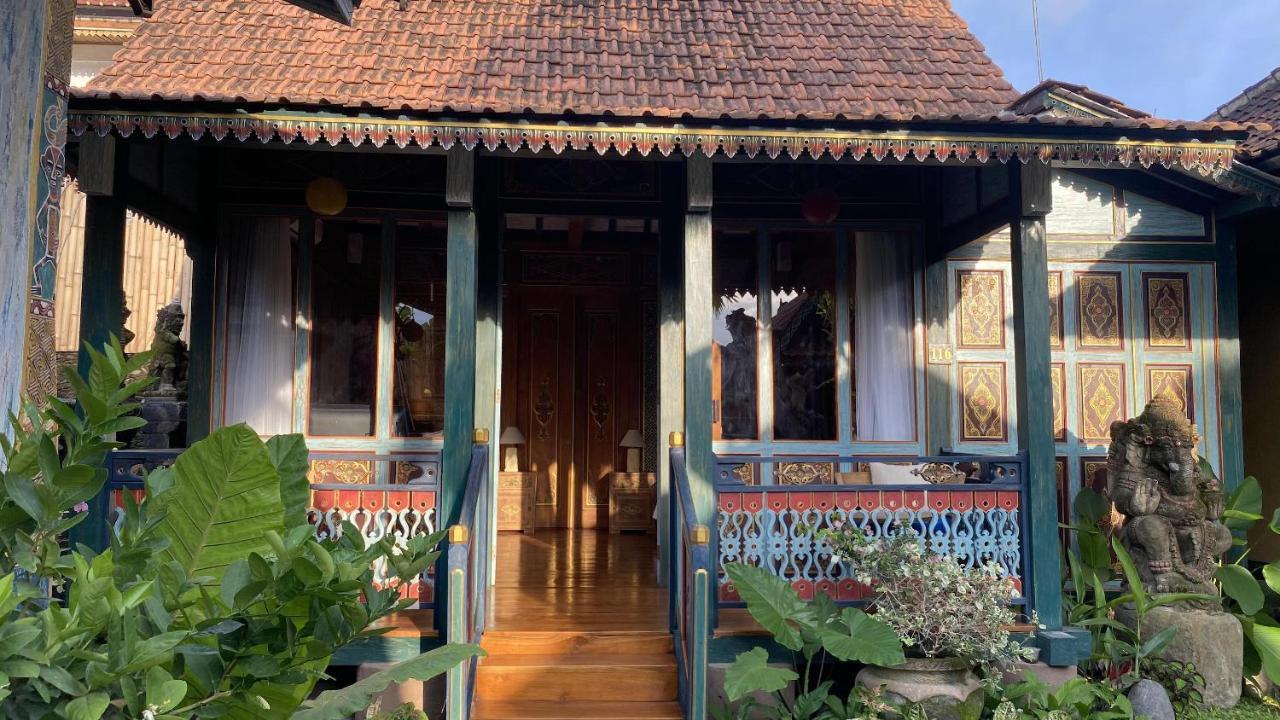 Villa Telaga Wana Sukawati エクステリア 写真