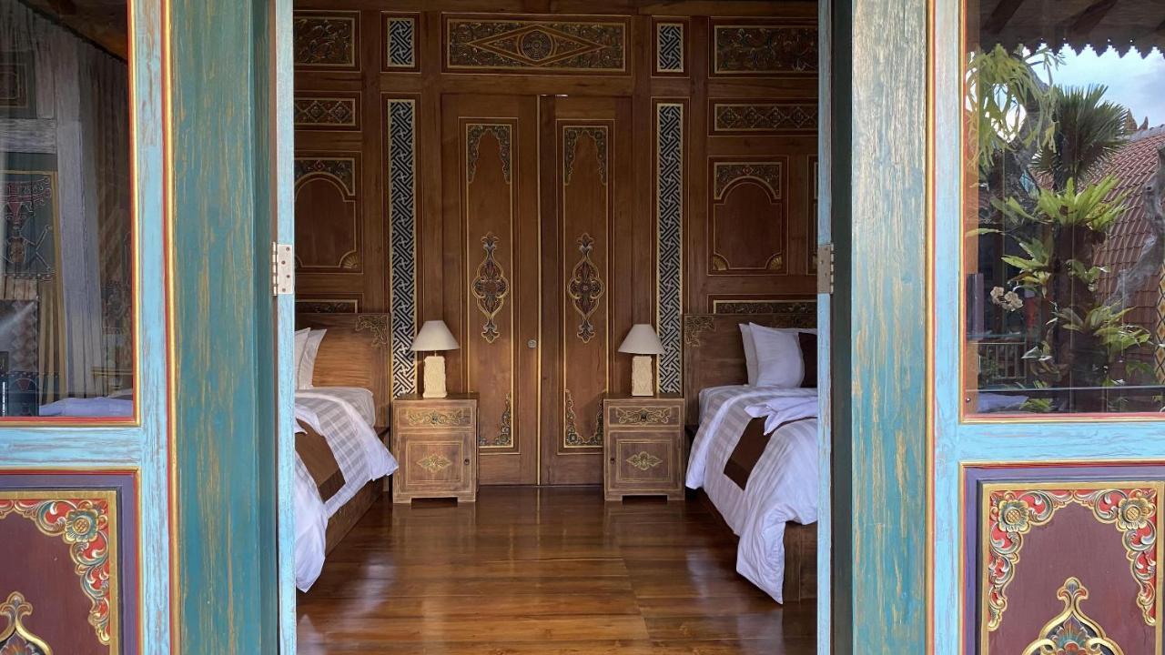 Villa Telaga Wana Sukawati エクステリア 写真