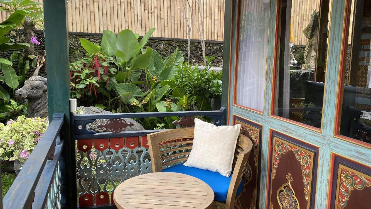 Villa Telaga Wana Sukawati エクステリア 写真