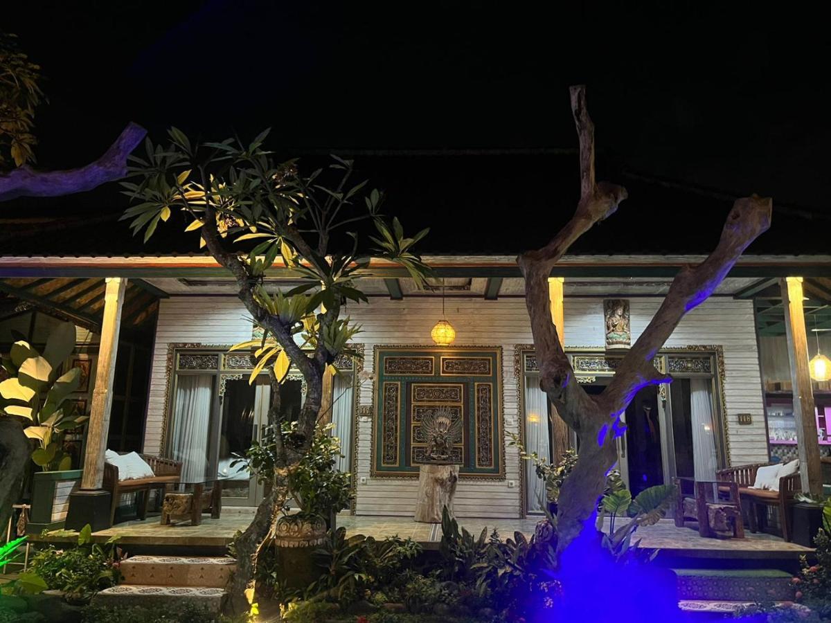 Villa Telaga Wana Sukawati エクステリア 写真