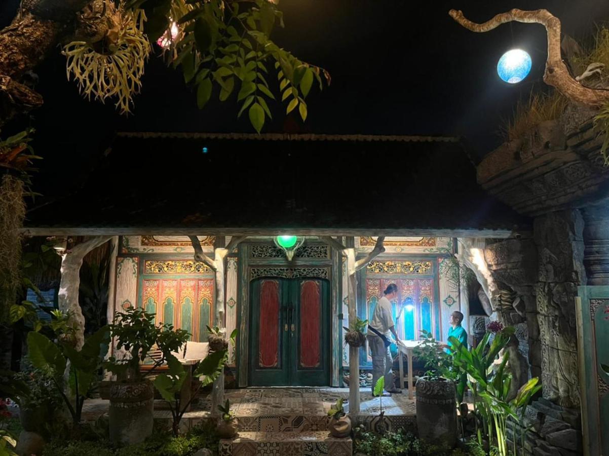 Villa Telaga Wana Sukawati エクステリア 写真