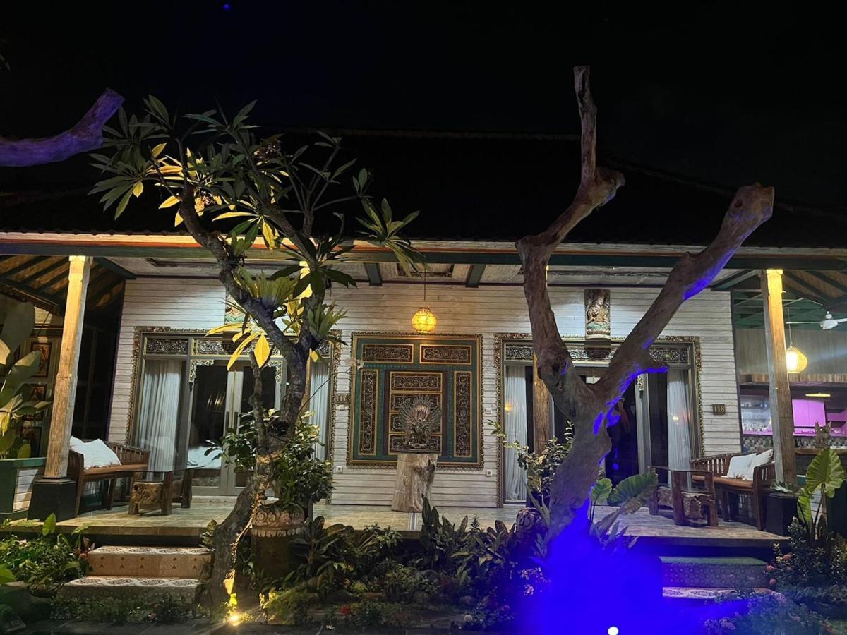 Villa Telaga Wana Sukawati エクステリア 写真